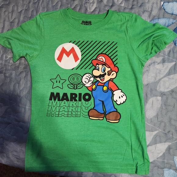 Nintendo Other - Nintendo Mario Green Short Sleeve Tee